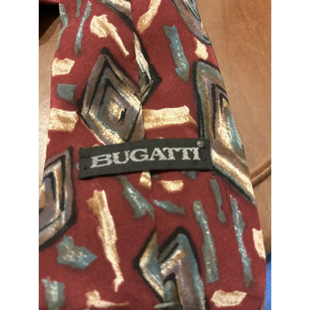 BUGATTI Neck Tie 100% Italian Silk Made USA Abstract‎